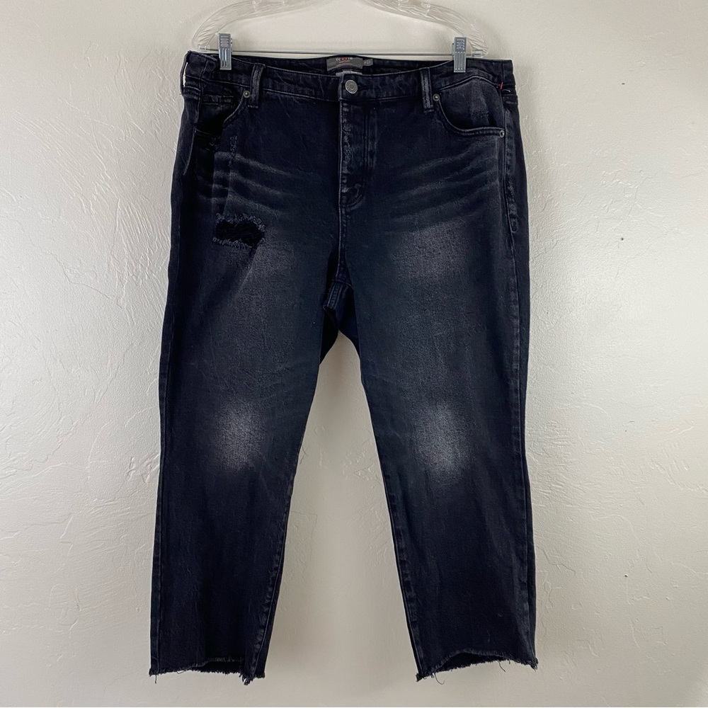 Torrid Size 16 Charcoal Black High Waist Distressed Boyfriend Ankle Denim Jean
